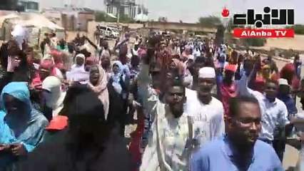احتجاجات السودان تتوسع و«العسكري» يتهم «مندسين» بارتكاب «مجزرة الاعتصام»