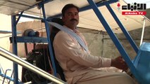 بائع فشار باكستاني يحقق حلمه بصنع طائرة بدائية