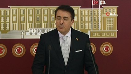 AK Parti Erzurum milletvekili İbrahim Aydemir:- “Bugünü unutmamamız, unutturmamamız gerektiğini kayda alıyorum. 26 Şubat'ı asla unutmayacağız. Hocalı'da yaşanan soykırıma asla bigane kalmayacağız'