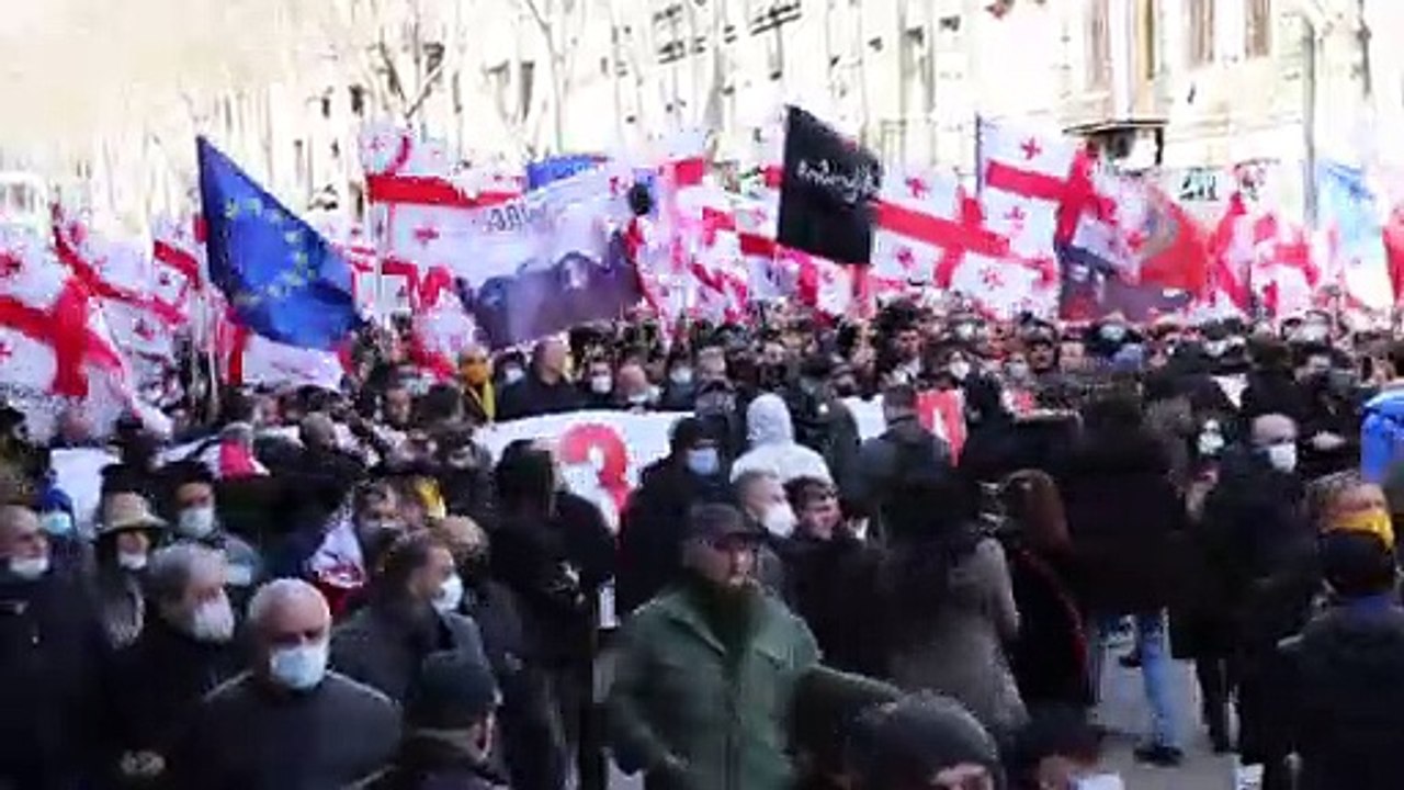 Neue Massendemonstration in Tiflis: Opposition plant Protest-Camp