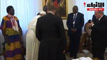من أجل السلام البابا فرانسيس يقبل أقدام زعماء جنوب السودان