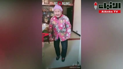 تحد جديد على مواقع التواصل يلقى رواجاً كبيراً ... 4 أجيال للعائلة