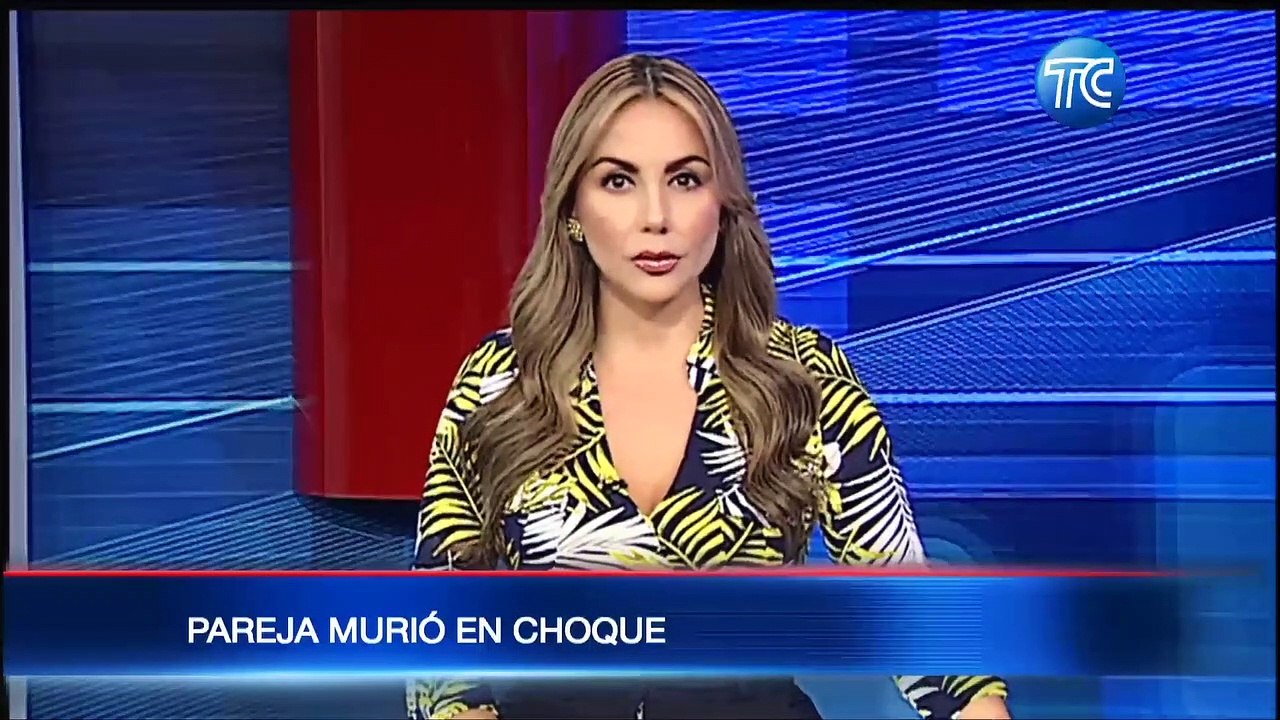 Una pareja murió tras un choque entre un auto y...