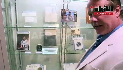 مقتنيات لنيل أرمسترونغ في مزاد علني في تكساس