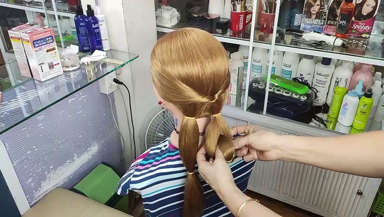 Búi Tóc Thấp Đẹp Mà Đơn Giản Dành Cho Các Bạn Cần Kiểu Tóc Đơn Giản Để Đi Chơi Và Dự Tiệc! Kiểu 130