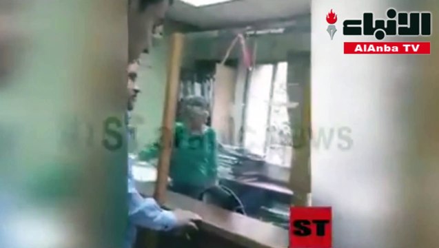 حافظ بشار الأسد يراجع إحدى دوائر الدولة