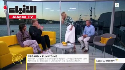 مذيعة تبصق بوجه ضيفها على الهواء