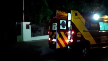 Idosa fratura braço ao cair da cama