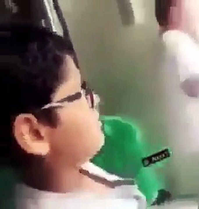 رد فعل طفل رأى الكعبة لأول مرة