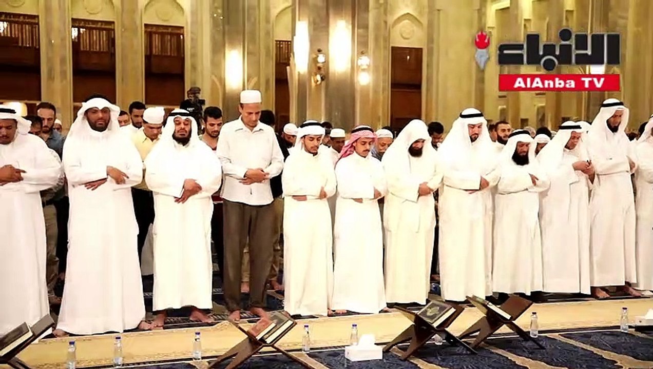 المسجد الكبير استقبل المتهجدين في أولى ليالي العشر الأواخر التماسا لليلة القدر