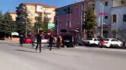 Dizinin çatışma sahnesini silahlı kavga sanıp, polise ihbarda bulundular