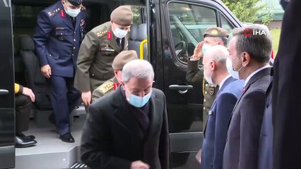 Bakan Akar ve TSK komuta kademesi Havelsan’da incelemelerde bulundu