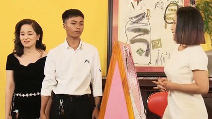 Choáng Váng Với Cô Nàng Thu Ngân Đòi ĂN HIẾP BẠN TRAI Ngay Lần Đầu Gặp Khiến Anh Chàng Thích Thú