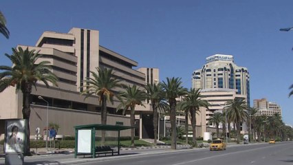 تونس.. صندوق النقد يدعو تونس لخفض تكلفة الأجور وتقليص دعم الطاقة