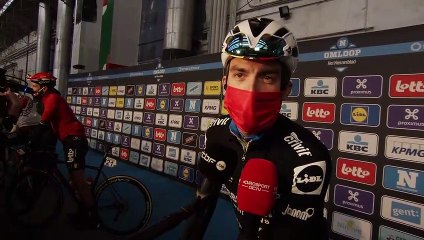 Julian Alaphilippe - Interview au départ - Omloop Het Nieuwsblad 2021:" On a une équipe très forte"