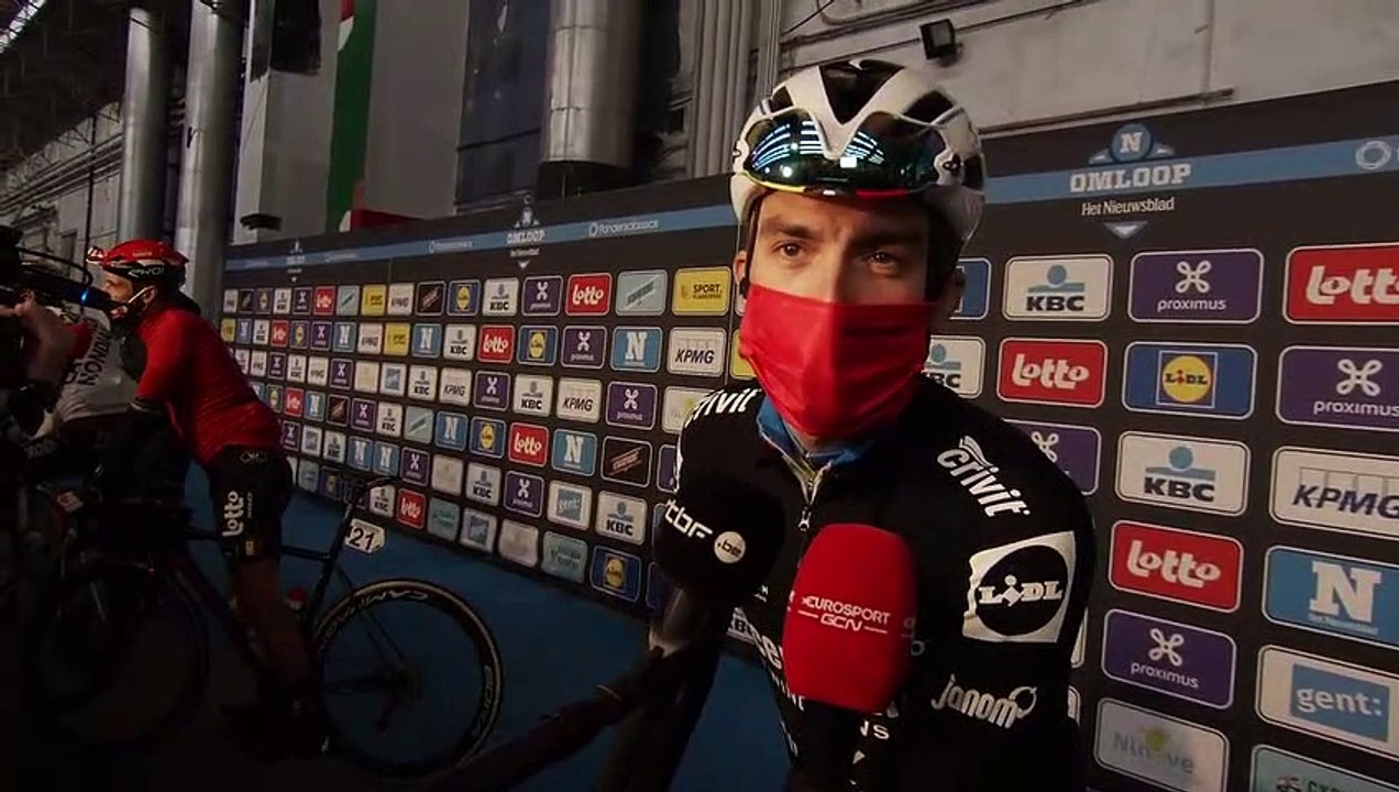 Julian Alaphilippe - Interview au départ - Omloop Het Nieuwsblad 2021:" On a une équipe très forte"