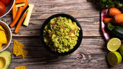 Prepara el guacamole perfecto con aguacates frescos