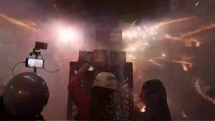 Taiwán recurre al fuego purificador de la pirotecnia para combatir la pandemia