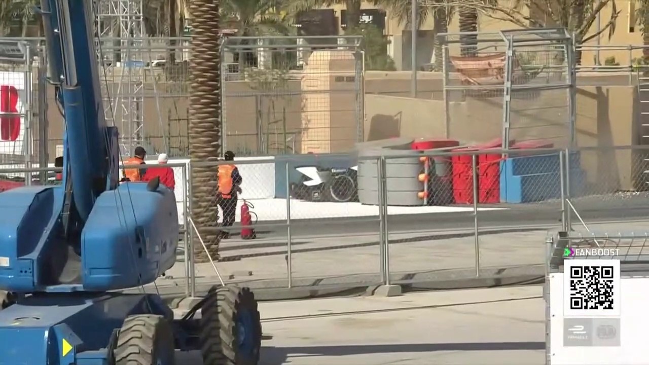 Formula E  Diriyah 2021 FP3 Mortara Brake Failure Huge Crash Practice Start