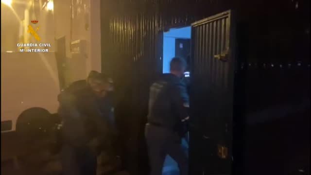 La Guardia Civil desmantela a una organización criminal holandesa que transportaba droga desde España a Europa