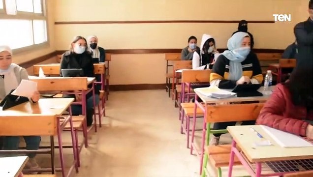 محافظ الغربية يتابع أداء طلاب المدارس الثانوية لامتحان نصف العام