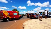 Acidente entre carro e moto deixa rapaz ferido na Rua Adolfo Garcia