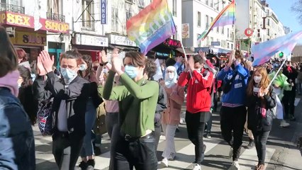 - Fransız Komünist Partisi’nde cinsel saldırı skandalı ülkeyi karıştırdı- Yüzlerce kişi sokaklara akın etti