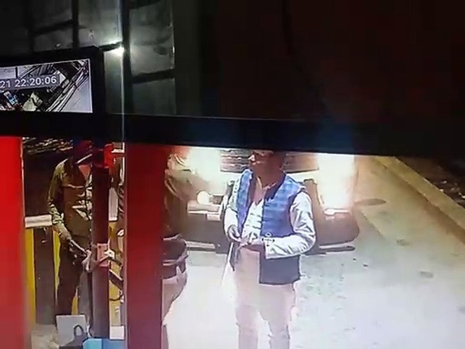 अपना दल विधायक आर के वर्मा की दंबगई