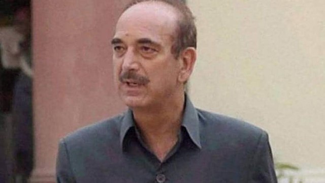 JK: Congress leader Ghulam Nabi Azad praises PM Modi