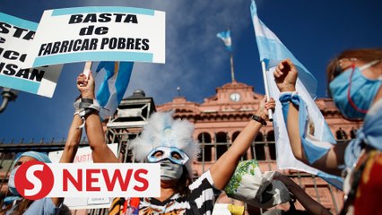 Protests intensify in Argentina over 'VIP vaccine' scandal