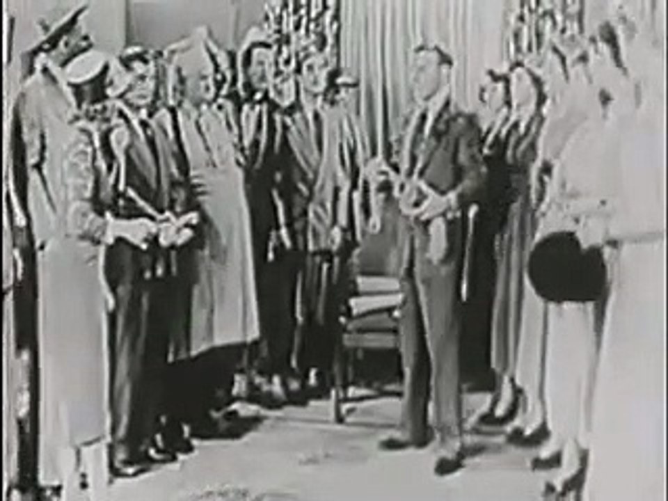 Burns & Allen Show episode 'Georges Party' part 3 (video)