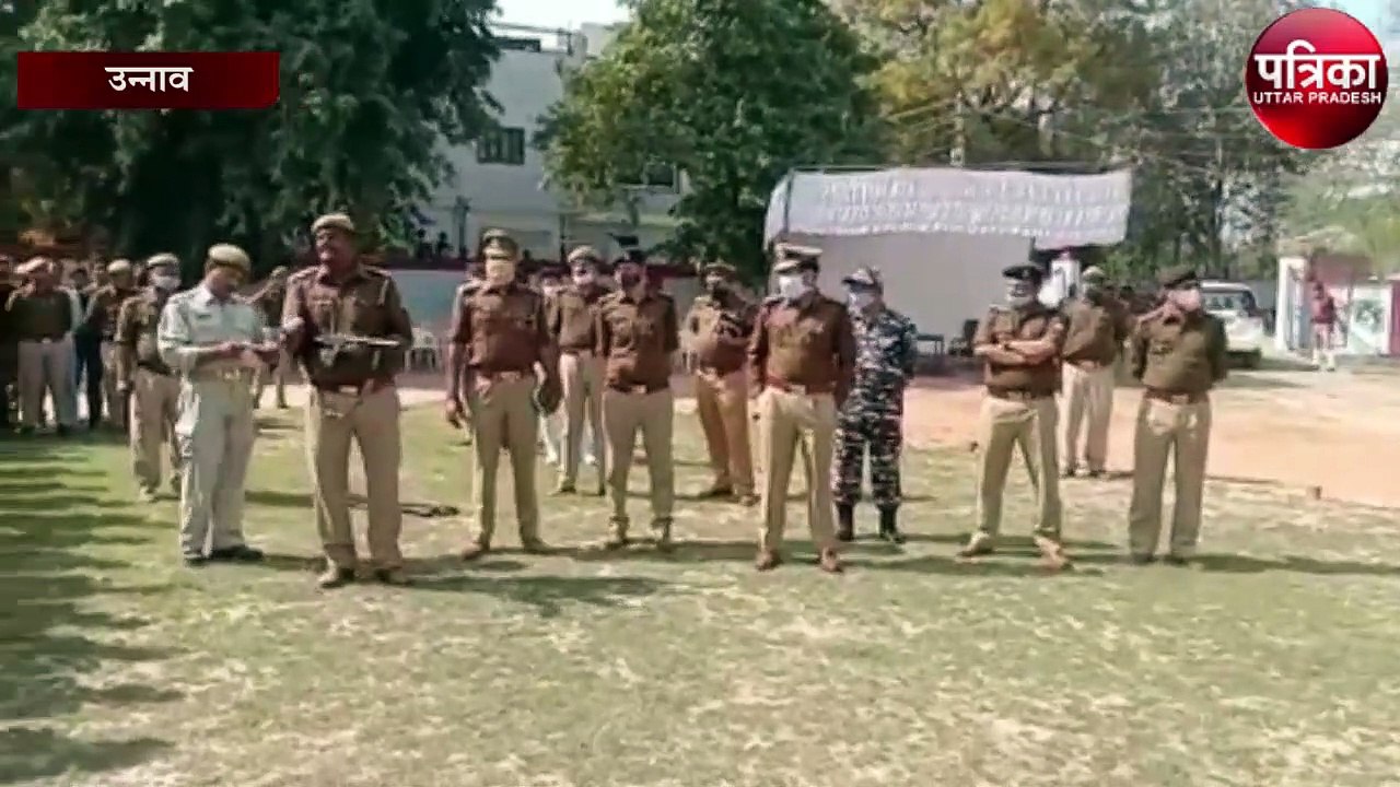 दंगा रोधी उपकरणों के साथ पुलिस को दी गई ट्रेनिंग, बताया गया कैसे करना है दंगाइयों पर नियंत्रण