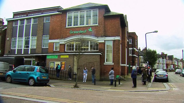 COVID-19: «Καλπάζει» η πανδημία παγκοσμίως, παρά τους εμβολιασμούς