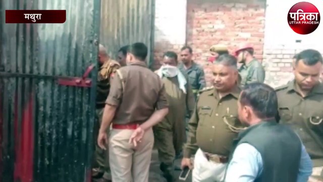 ट्रांसपोर्ट कंपनी के गोदाम में लगी भीषण आग, लाखों का हुआ नुकसान