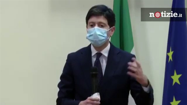 Coronavirus, Speranza: Saranno settimane difficili: ecco cosa faremo sul piano vaccini