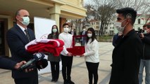 EDİRNE - 18 Mart'ta Çanakkale'de göndere çekilecek ay yıldızlı bayrak Edirne'den yola çıktı