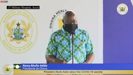 Primera inyección de vacuna gratuita contra el covid-19