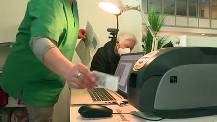 ЕС представит "зелёный паспорт" до конца марта