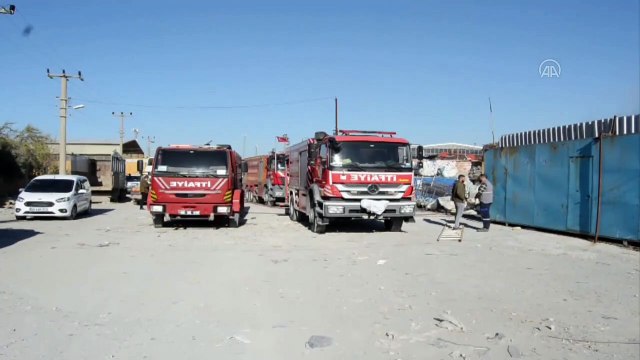AYDIN - Geri dönüşüm deposunda çıkan yangın söndürüldü