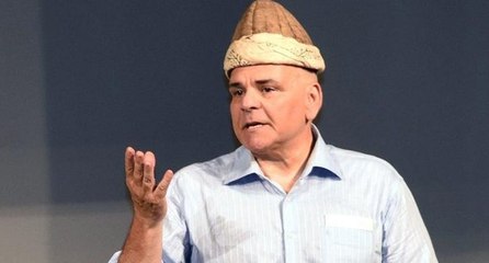 Rasim Öztekin'in ölüm haberi sonrası sevenleri hastaneye akın etti