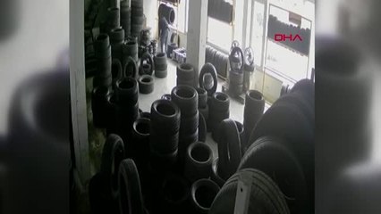 Son dakika haberleri! Adana'da ev ve iş yerlerinde yapılan hırsızlık kamerada