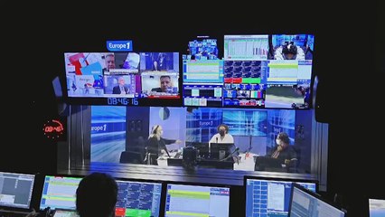 Jean-Marie Le Pen : "Est-ce que quelqu'un peut m'expliquer la politique d'aujourd'hui ?" (Canteloup)
