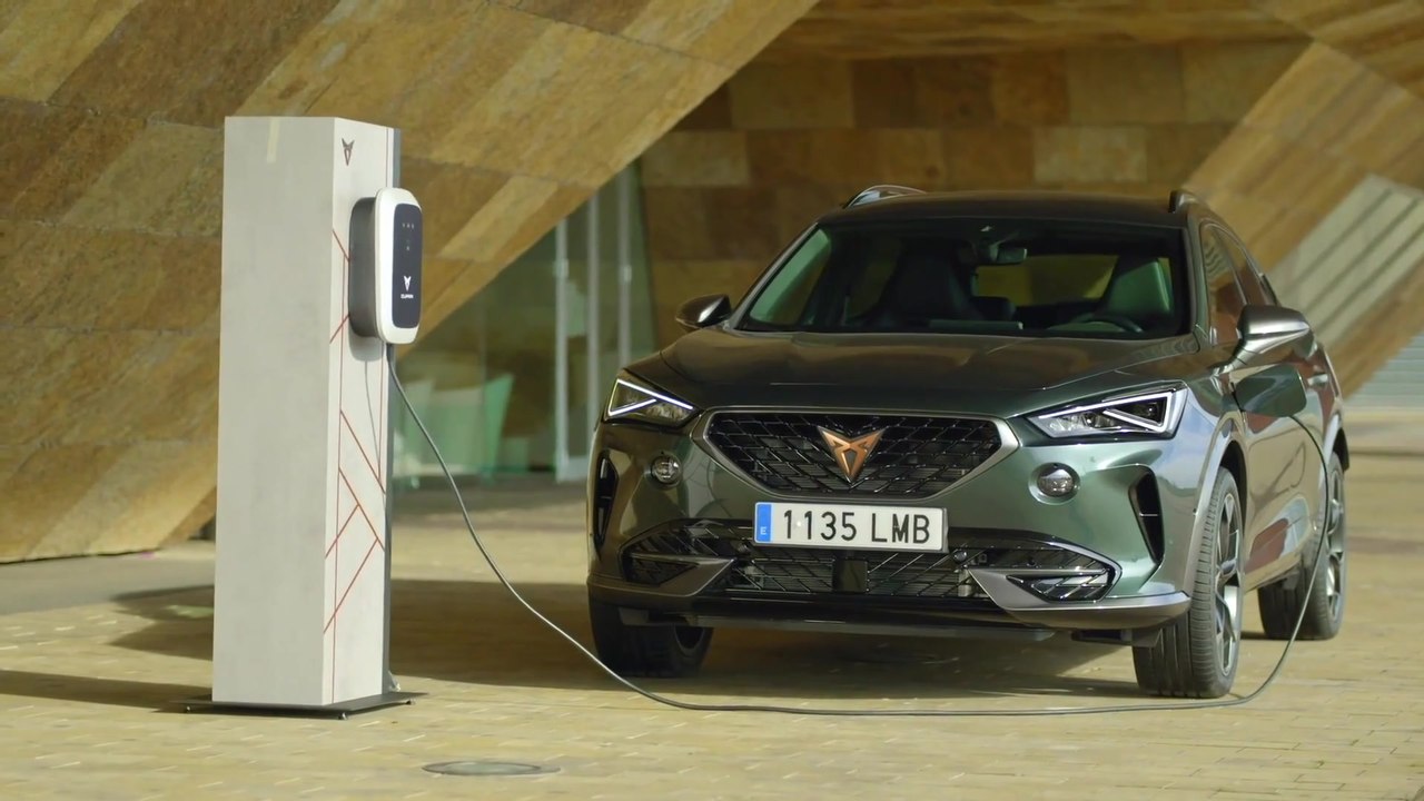 CUPRA Formentor e-HYBRID - Auf neuestem Stand - Sicherheit und Komfort