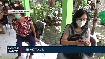 Tidak Takut, Lansia Antusias Divaksin Covid-19