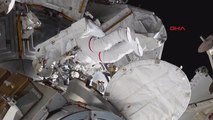 NASA'nın ISS'deki astronotları uzay yürüyüşünde