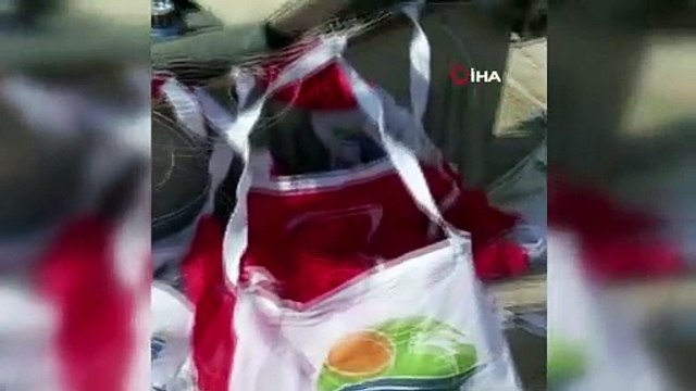 Çöpte bulunan Türk Bayrakları tepki çekti
