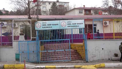 Şırnak'ta yeni kontrollü normalleşme başladı esnaf iş yerini açtı, öğrenciler okula koştu
