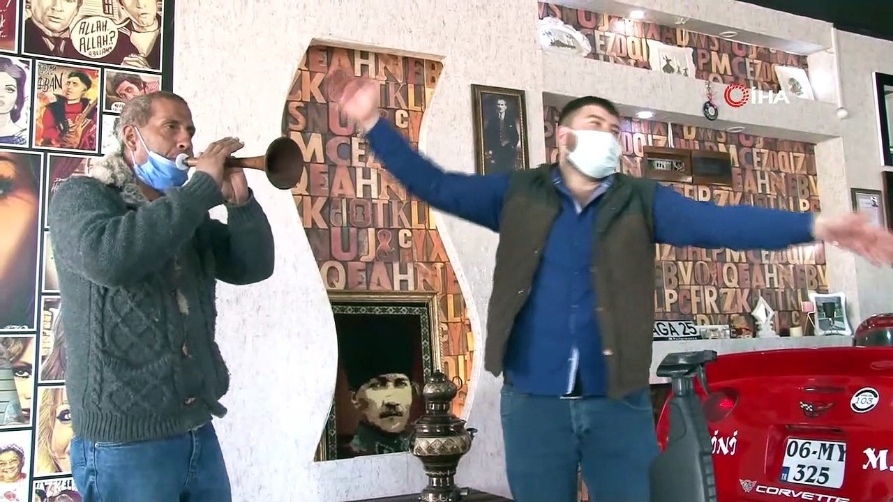 Ankaralı esnaf kontrollü normalleşmeyi davul ve zurna ile kutladı