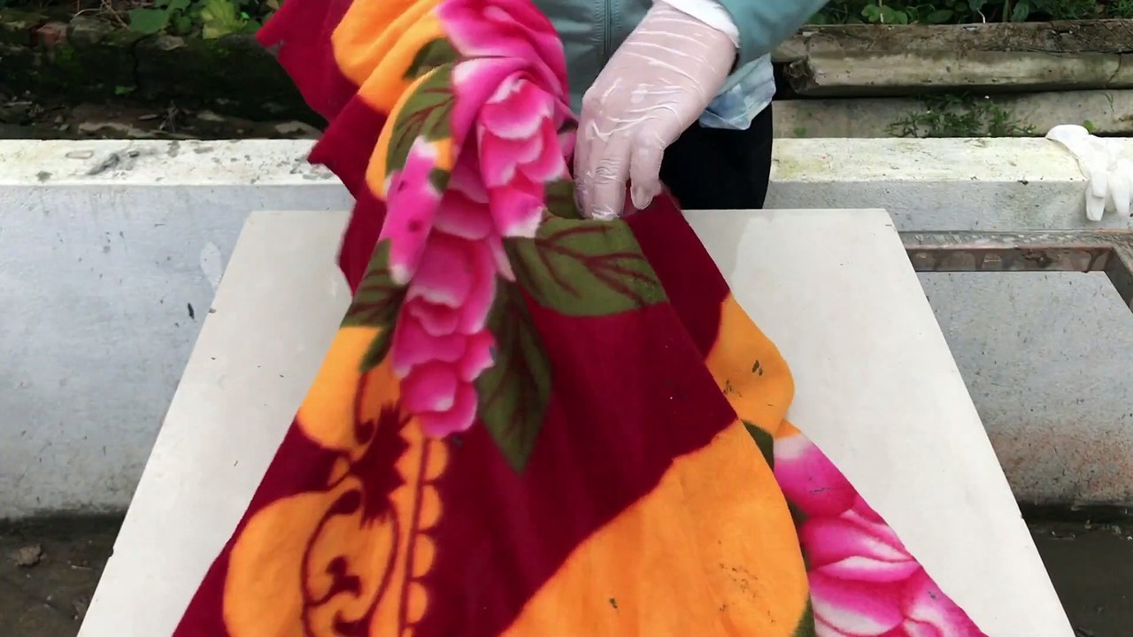 02. Make Simple And Beautiful Flower Pot From Rag and Cement