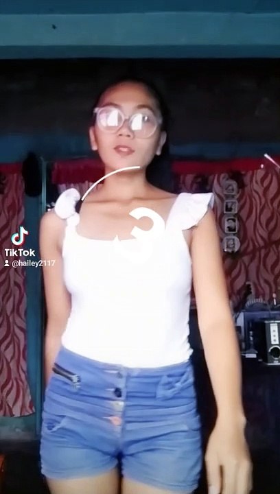 Hala may pahabol